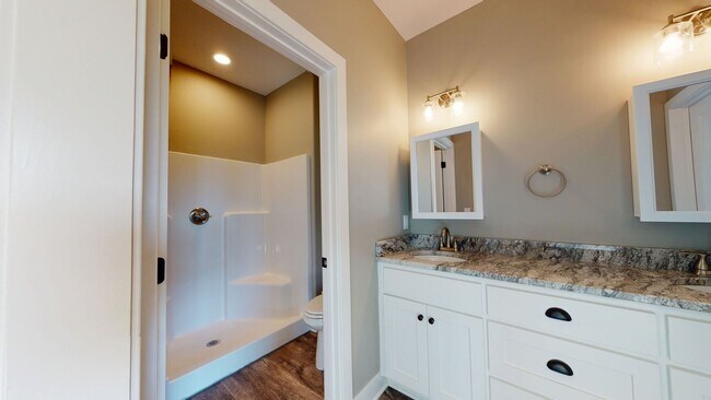 Foto del edificio - 17212-17224 Palazzo Drive