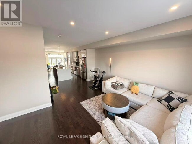 Building Photo - 38 McGurran Ln