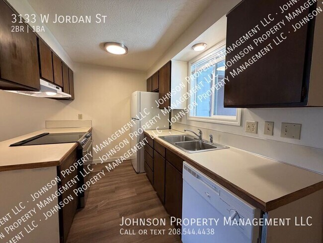 Foto del edificio - 3133 W Jordan St