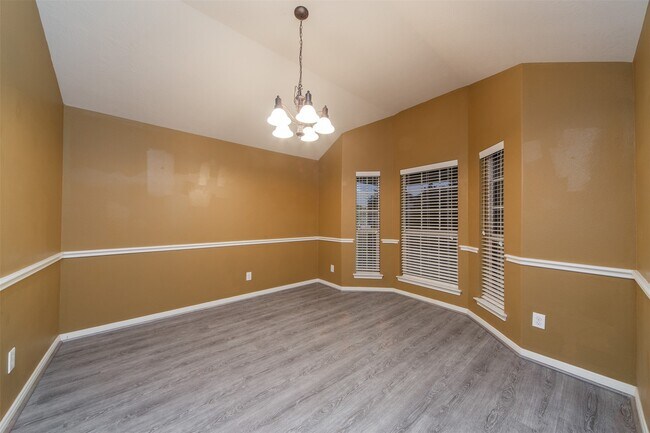 Foto del edificio - 3418 Lily Ranch Dr