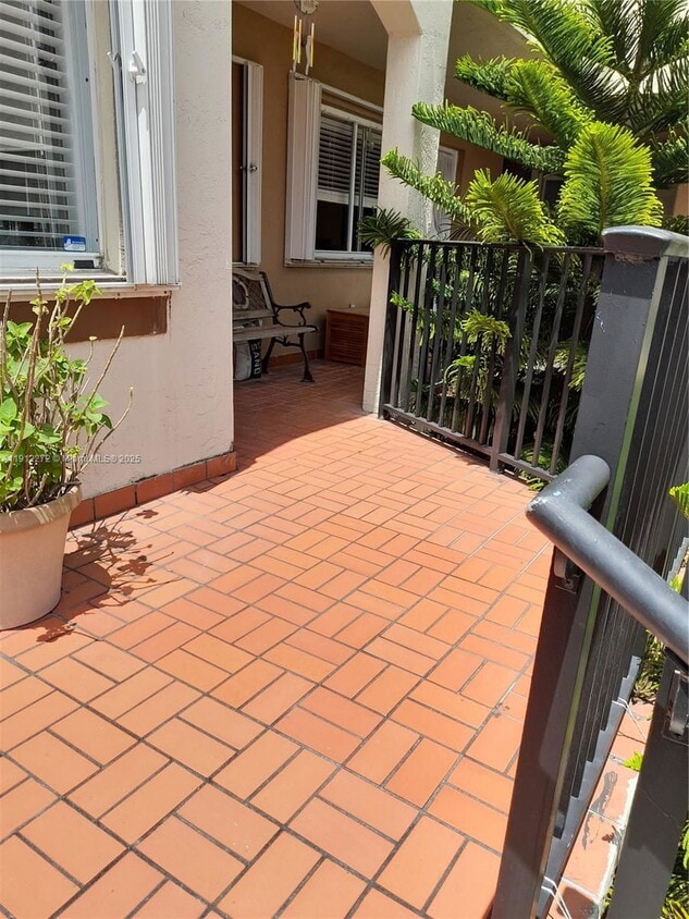 Foto principal - 551 NW 82nd Ave