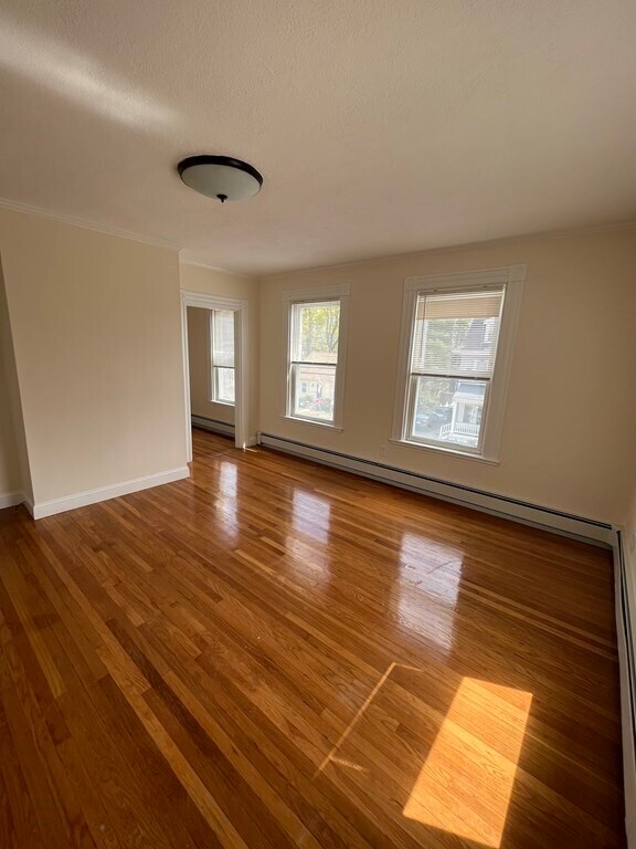 100 Vinton St Unit 2, Melrose, MA 02176 Room for Rent in Melrose, MA