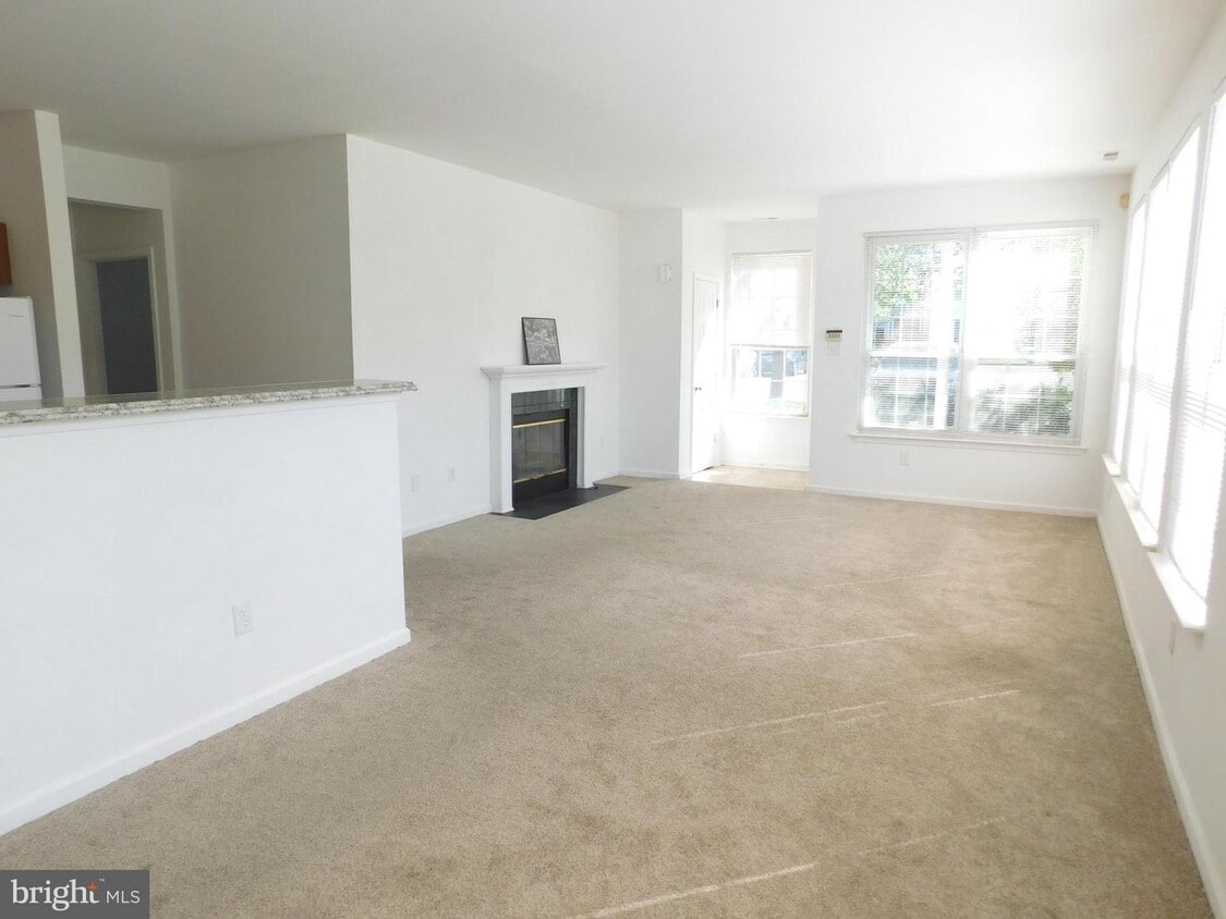 14107 Cornerstone Dr, Morrisville, PA 19067 Townhome Rentals in