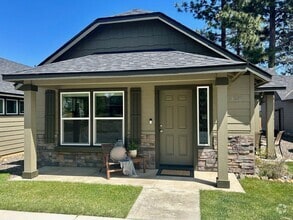 Building Photo - 938 N Trinity Way