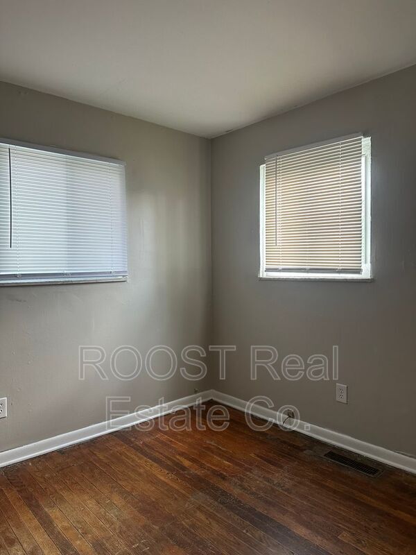 Foto del edificio - 2957-2959-2959 E 11th Ave