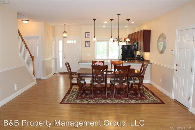 Building Photo - 3 br, 3 bath House - 3 Windermere Village Rd