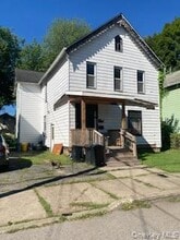 Building Photo - 143 Front St