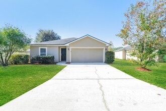 Building Photo - 12360 Anarania Dr