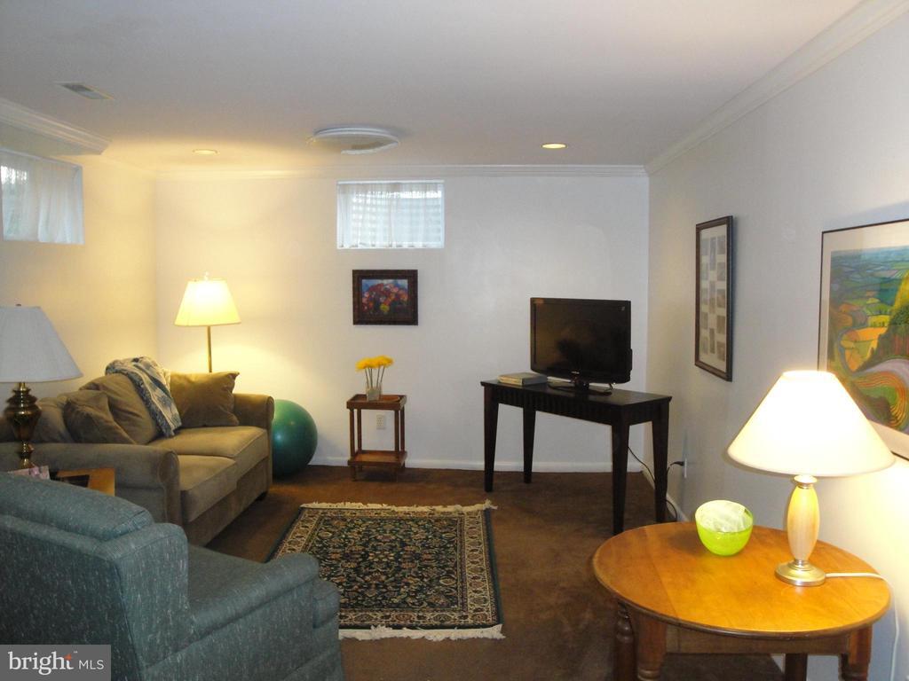 Foto principal - 1034 17th St S
