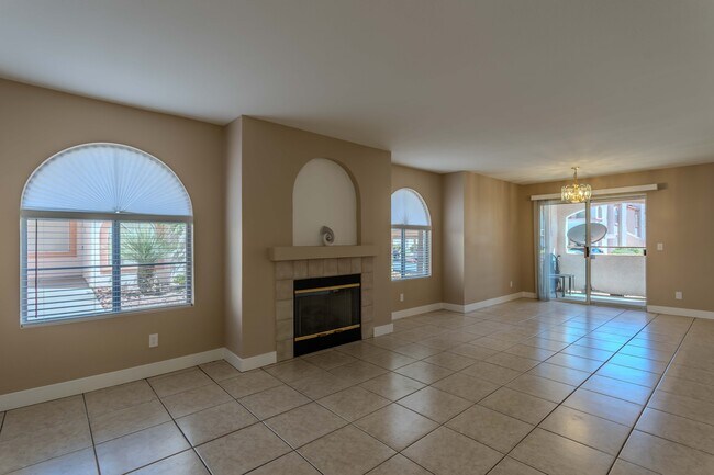 Foto del edificio - 7570 W Flamingo Rd