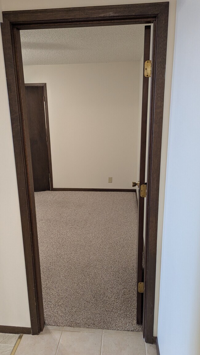 Bedroom - 425 McClellan St