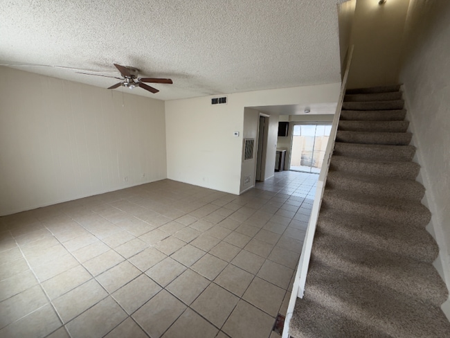 Photo - 3524 W Dunlap Ave Apartment