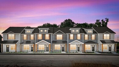 Building Photo - 132 W Point Dr