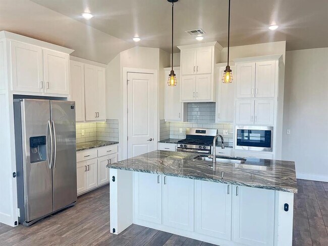 Foto del edificio - 8212 NW 151st St