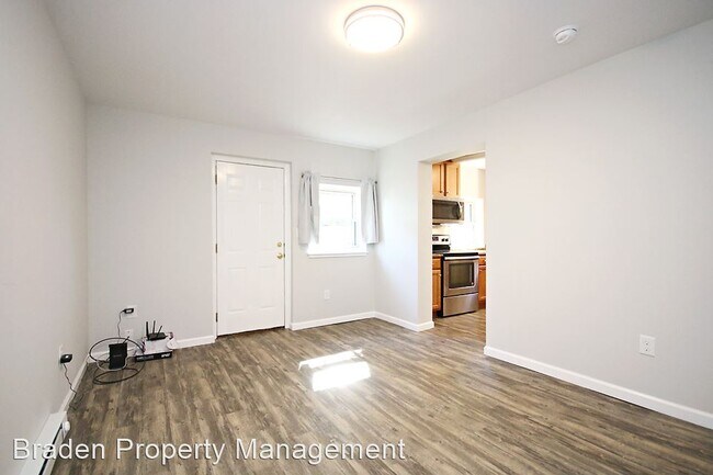 Building Photo - 1302 Belleview Ave