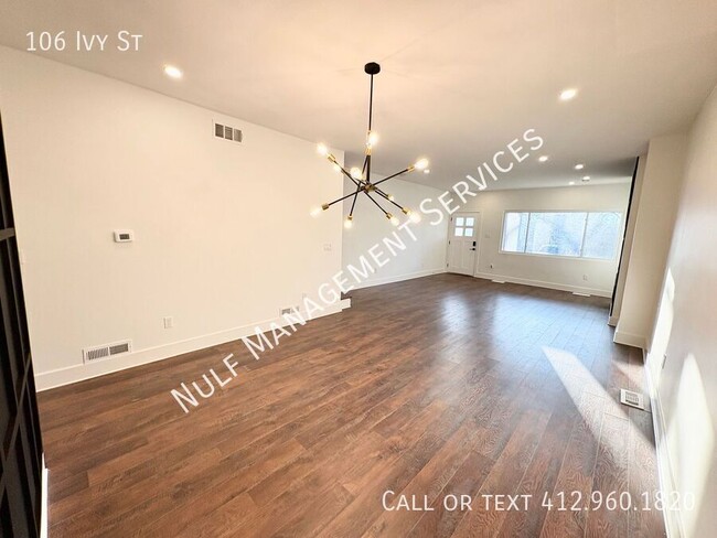 Building Photo - 4 bed, 1 bath house in Edgewood