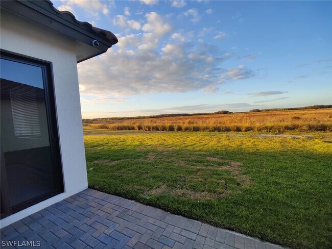 Foto del edificio - 5871 Cassidy Ln