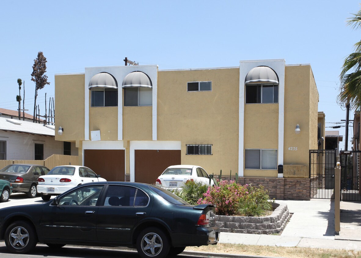 Building Photo - 4235 36th St