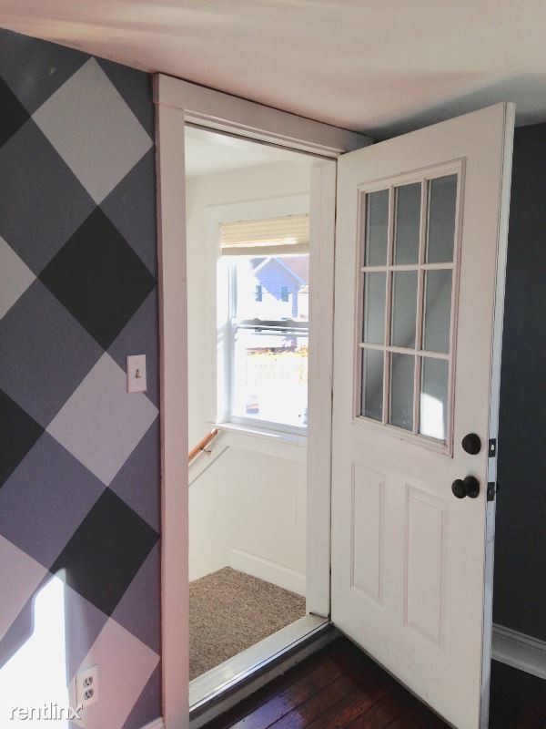 Foto del edificio - 2 br, 1 bath Apartment - 87 East St B Unit B
