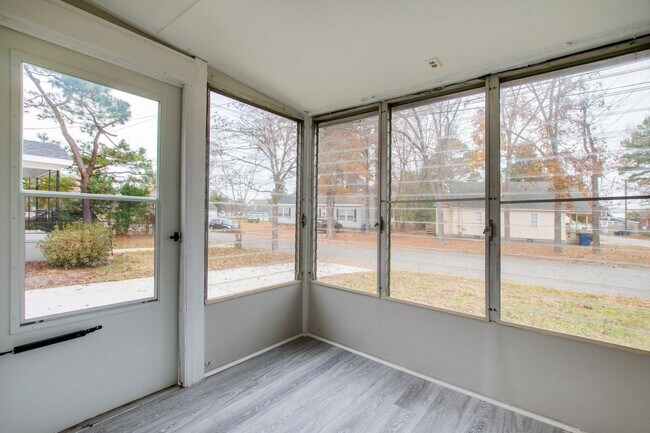 Foto del edificio - Charming 3BR Ranch Home Minutes from Downtown Smithfield!