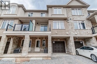 Building Photo - 40 Zinfandel Dr