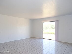 Building Photo - 4545 E Glenn Rd