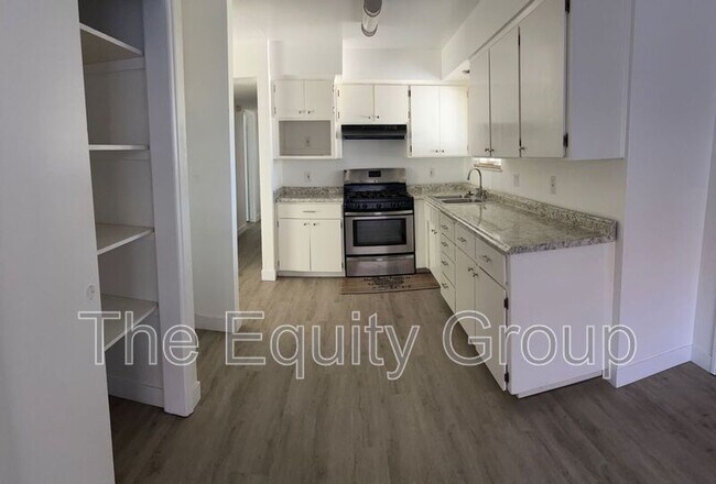 Foto del edificio - 3721 W Howard Ave