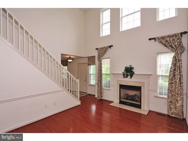 Building Photo - 34 Granite Ln