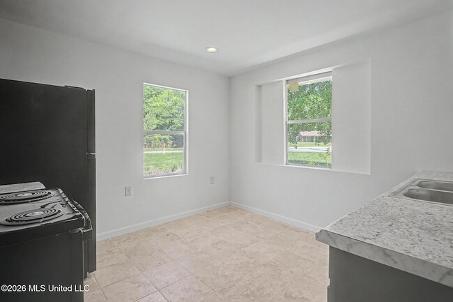 Foto del edificio - 9424 Daisy Vestry Rd