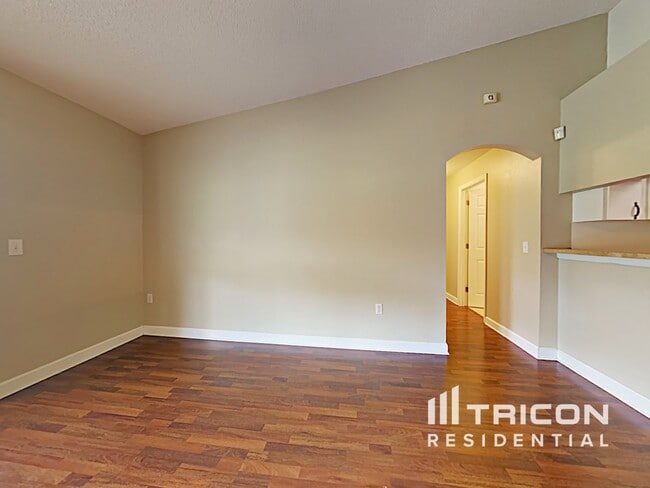 Foto del edificio - 2713 Wilder Trace Ct