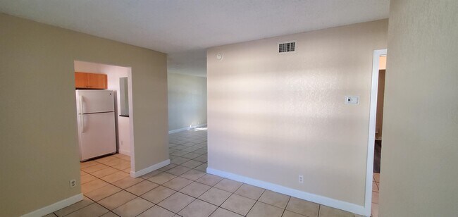 Foto del edificio - 4733 NW 9th Dr