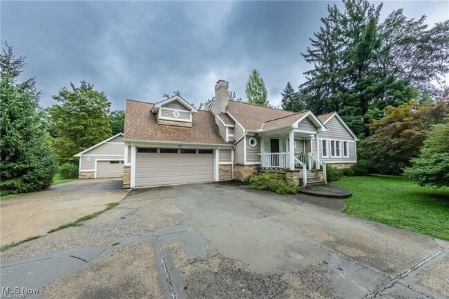 Foto del edificio - 9423 Highland Dr