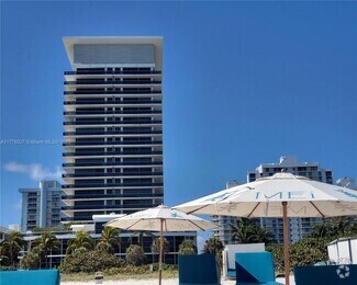 Building Photo - 5875 Collins Ave