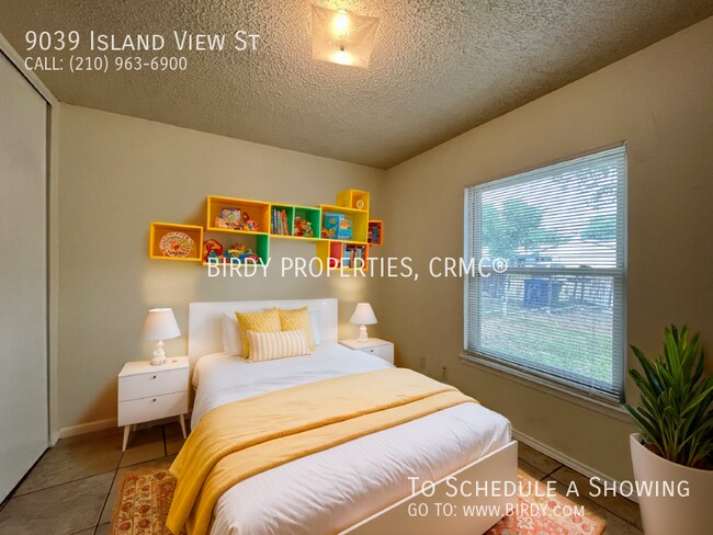 Building Photo - 9039 Island View St