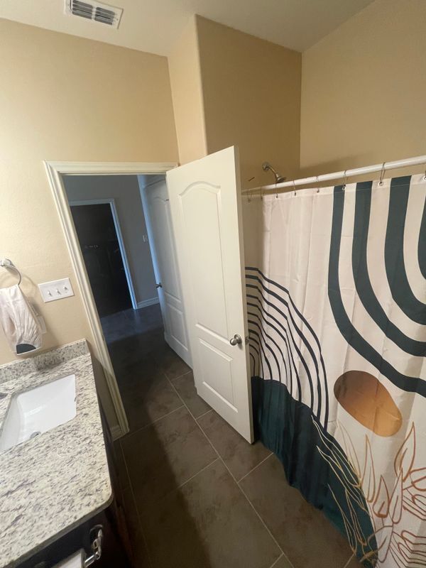 Foto del edificio - 7446 Seal Beach Ct