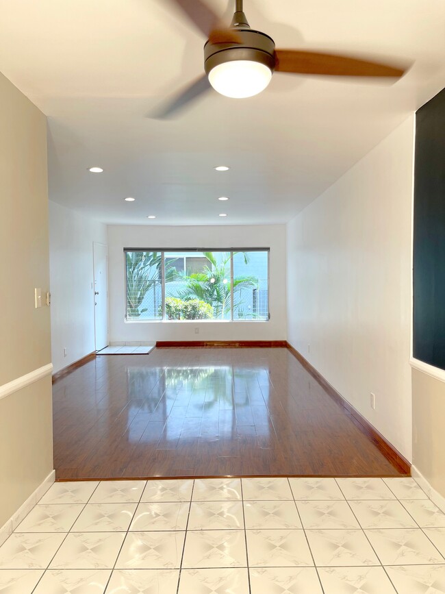 Foto del edificio - 2030 S Preuss Rd