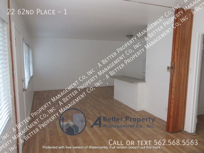 Building Photo - 22 62nd Pl