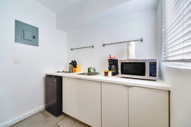 Foto del edificio - 515 NE 82nd St