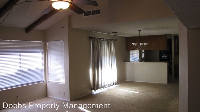 Foto del edificio - 2121 Brite St