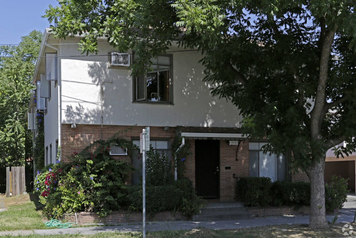 Building Photo - 1516 28th St
