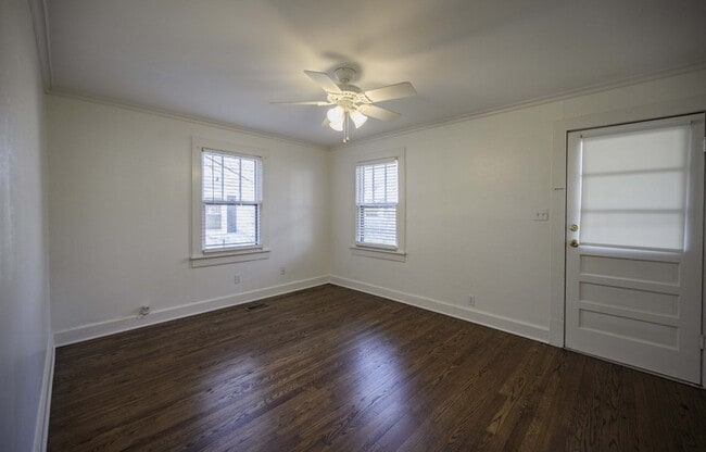 Foto del edificio - 709 East St
