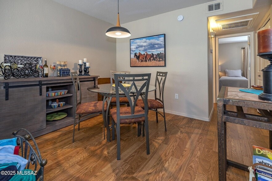 Foto principal - 5855 N Kolb Rd