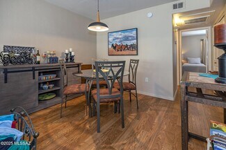 Building Photo - 5855 N Kolb Rd