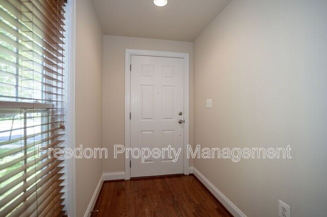 Foto del edificio - 16021 Pitner St