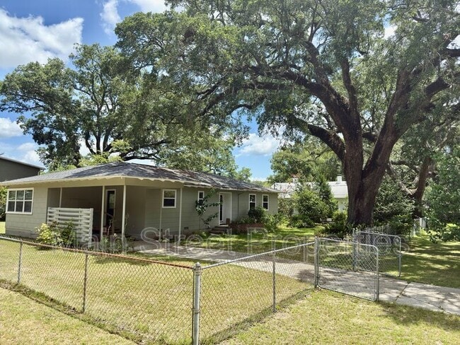 Foto del edificio - 1400 E Mallory St