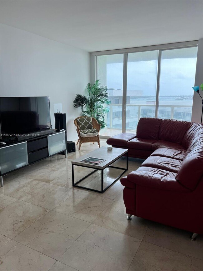 Foto del edificio - 218 SE 14th St