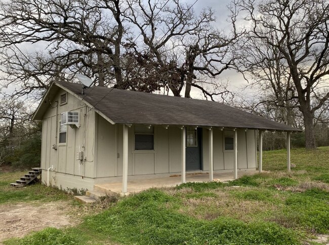 Building Photo - 2107 E Placid Dr