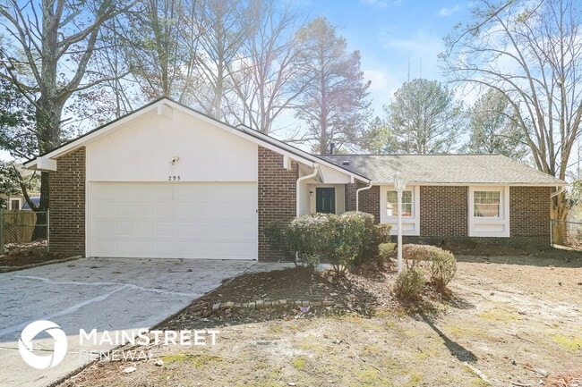 Building Photo - 295 Adena Ln W