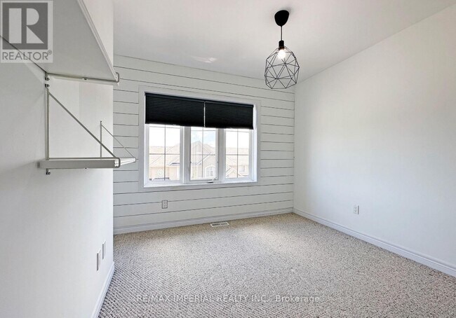 Building Photo - 2299 Natasha Cir