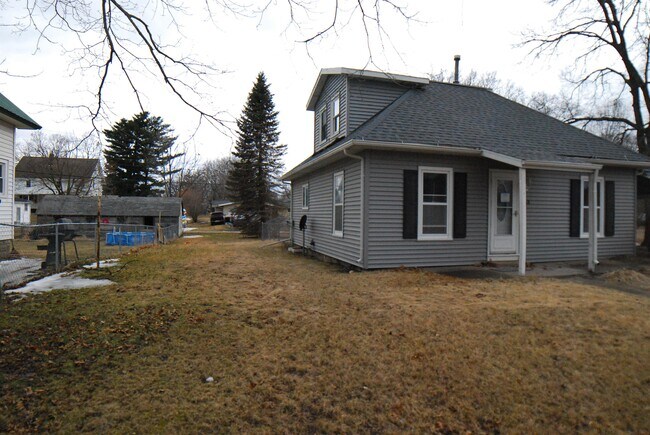 Foto del edificio - 233 S 3rd St